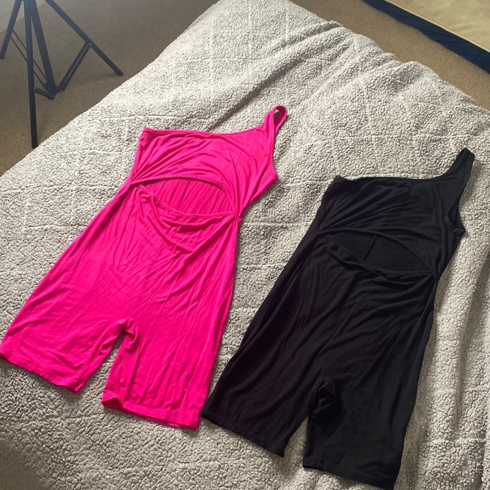 Black Asymmetrical Stomach Cut Out Bodysuit Medium